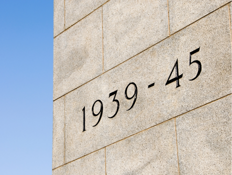 Visuel de Fête de la Victoire : notre sélection de livres historiques sur la Seconde Guerre mondiale pour mieux comprendre cette période historique